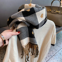Women's Luxury Brand Knitted Heart Pattern Warm Plaid Scarf/Shawl
