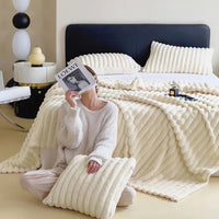 New Solid Color Rabbit Plush Blanket