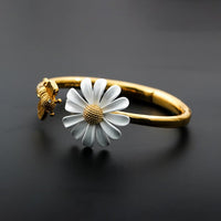 Cute Small Daisy Flower Stud Earrings