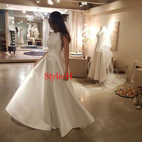Women's Autumn V-neck Sleeveless Wedding Dress