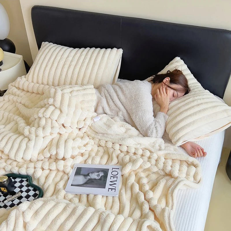 New Solid Color Rabbit Plush Blanket